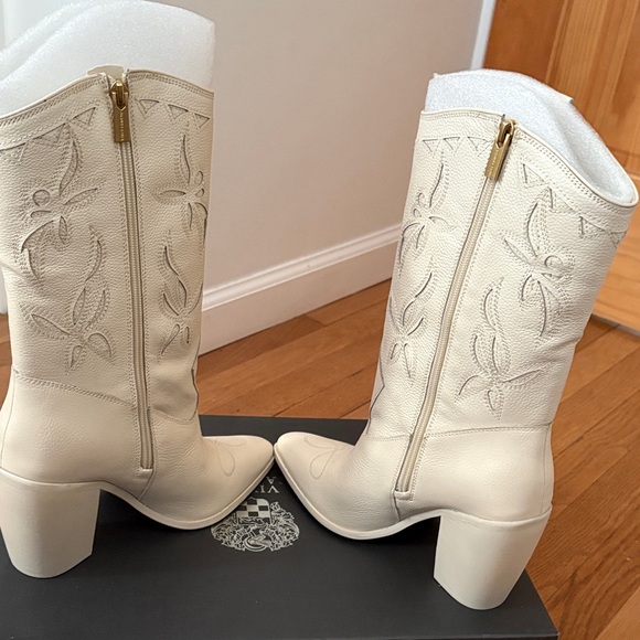 Vince Camuto NWT Alisah Square Toe Western Boot - Picture 6 of 11